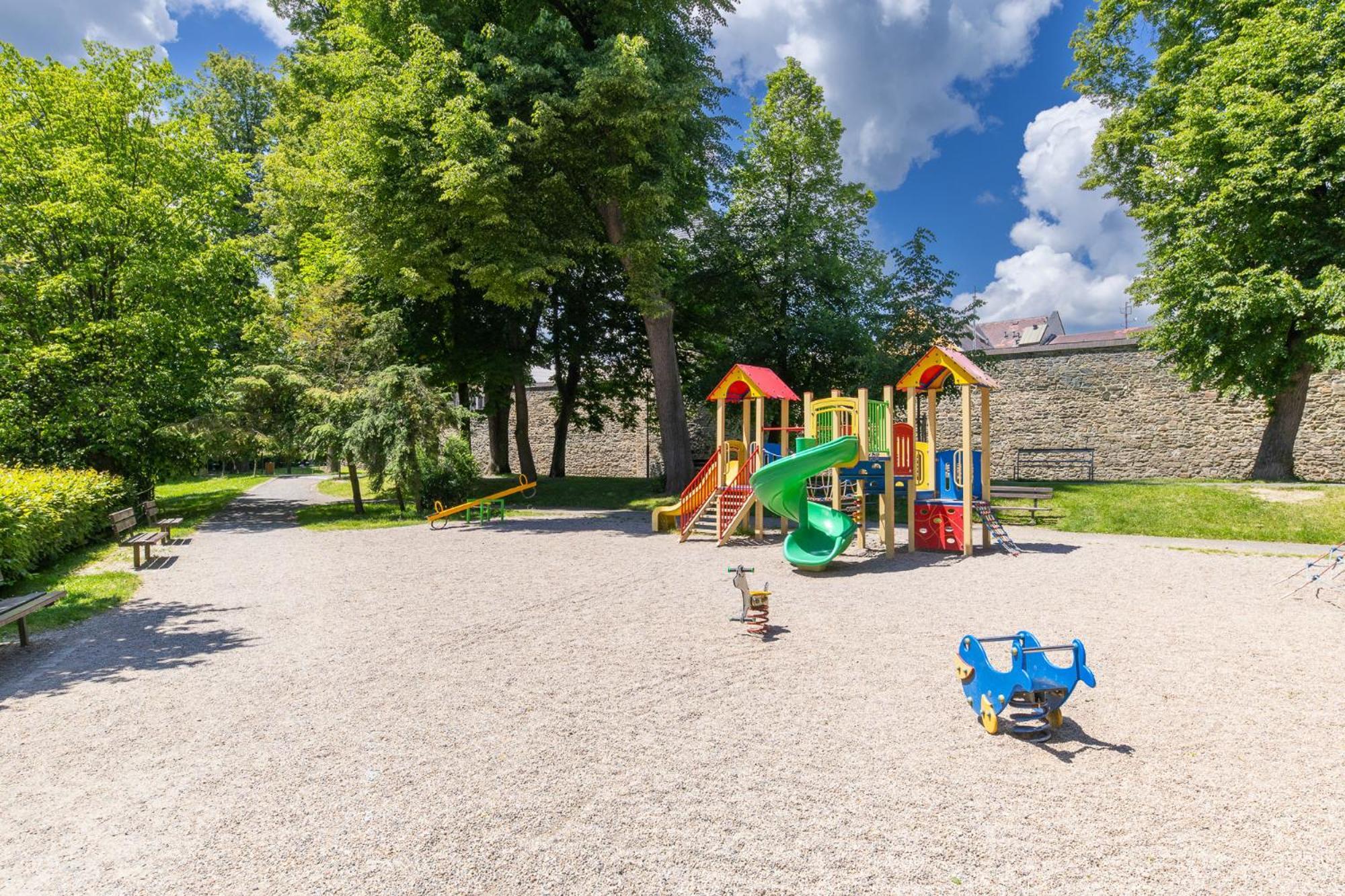 Hotel Pivovar Polička מראה חיצוני תמונה
