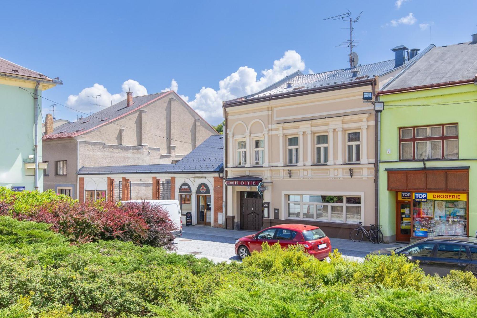 Hotel Pivovar Polička מראה חיצוני תמונה